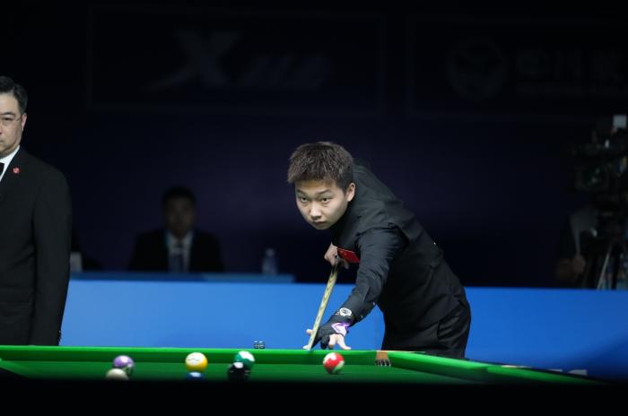 亚历山大 亚历山大