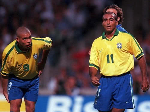 发起冲击 发起冲击