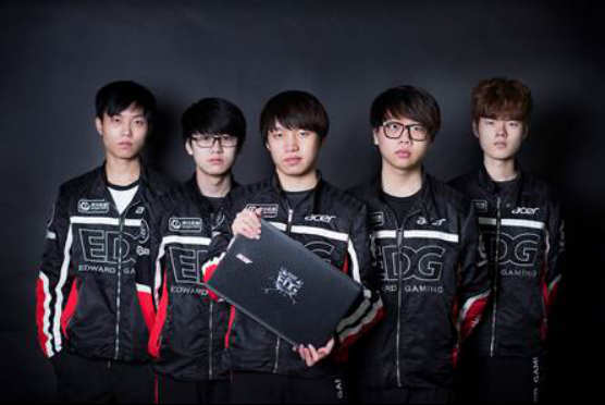 新的战术理 新的战术理