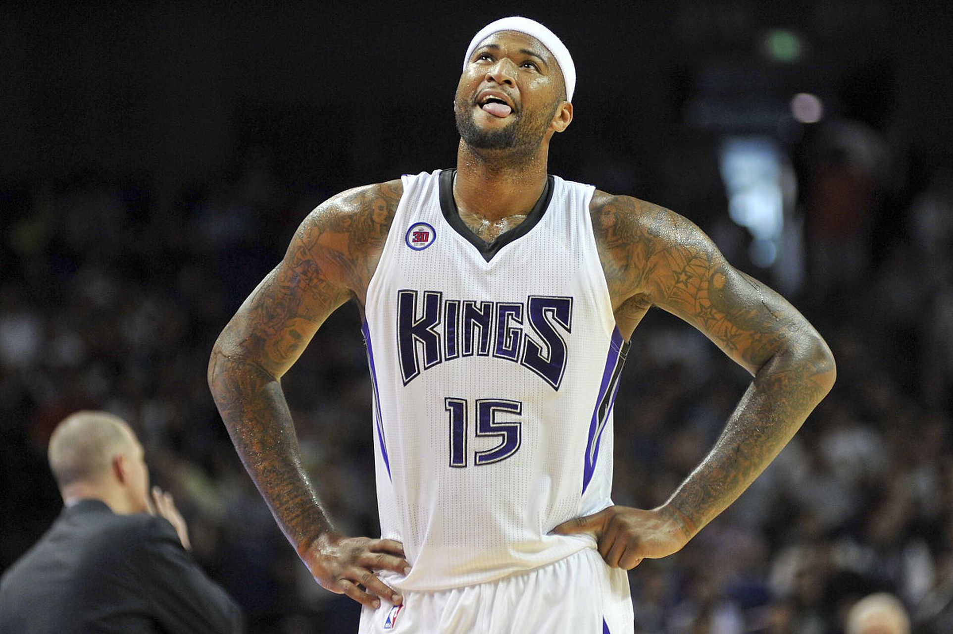 也曾陷入低 也曾陷入低