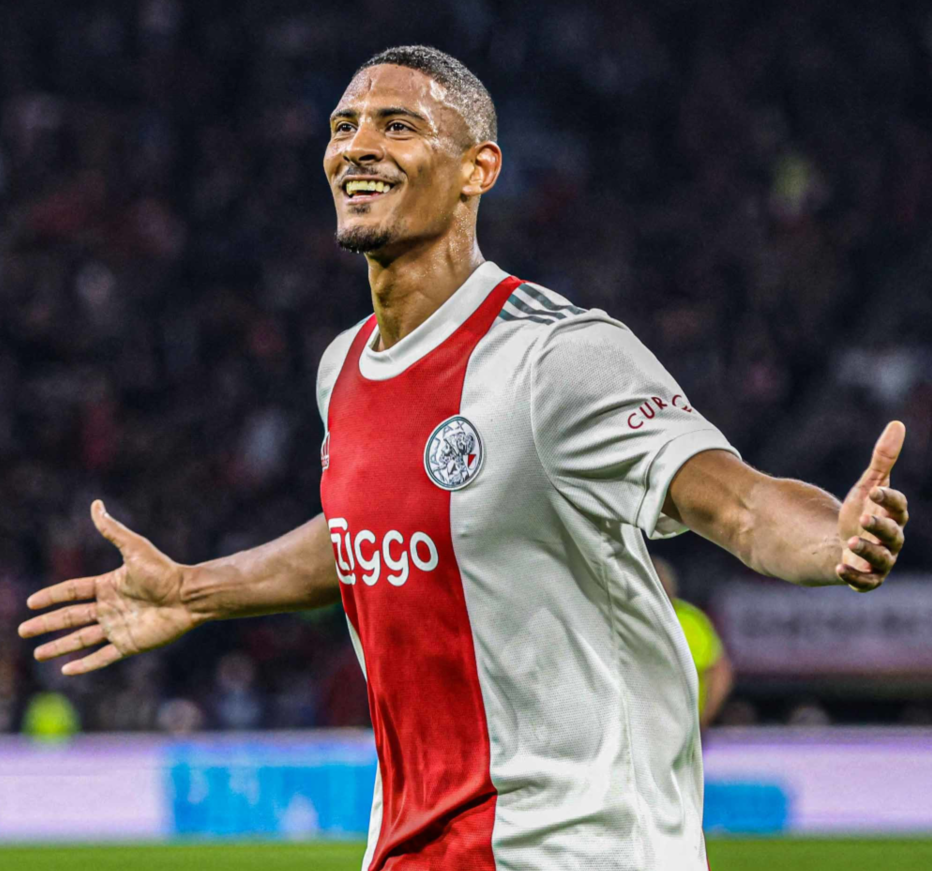 以自由身的 以自由身的