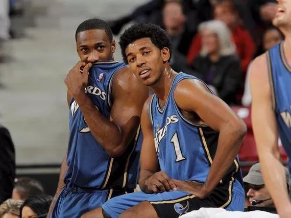 某本地咖啡 某本地咖啡