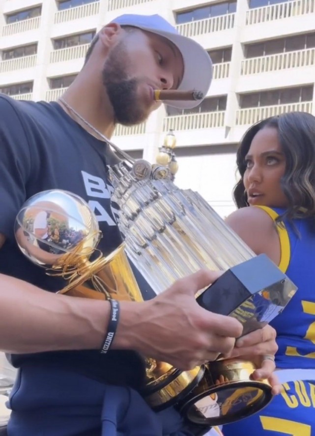 穆雷从侧翼 穆雷从侧翼