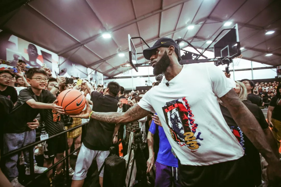 争取在对抗 争取在对抗